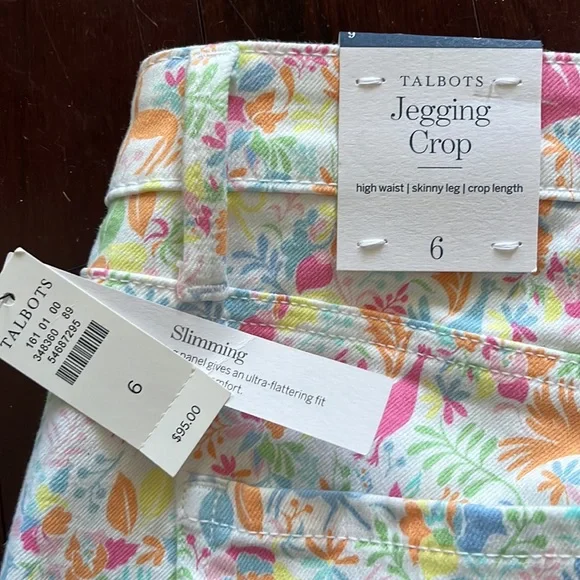 BRAND NEW WITH TAGS! - Picture 2 of 4